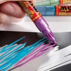 MOLOTOW ACRILYC MARKER ONE4ALL 2MM WALLET SET 6PCS -Optimal Modèles Magasin marqueur peinture acrylique molotow one4all 2mm 127hs sur tout support rechargeable graffiti shop urban painters test couleurs m talli