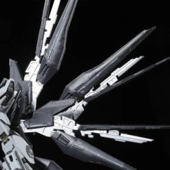 BANDAI RG 1/144 Strike Freedom Gundam Deactive Mode 20 BANDAI RG 1/144 Strike Freedom Gundam Deactive Mode -Optimal Modèles Magasin pb rg strike freedom deactive mode 7